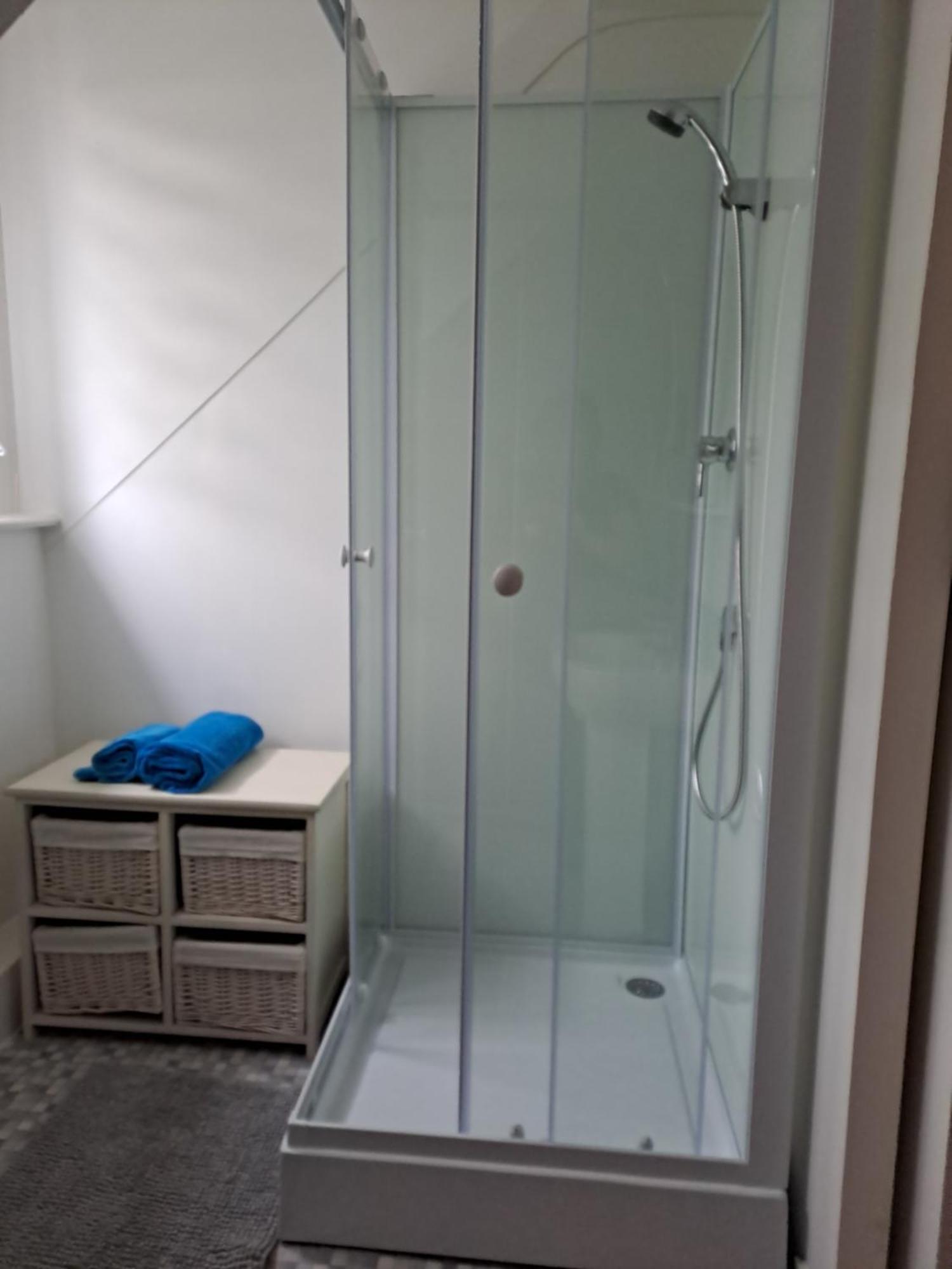 Chambres Dhotes Numero 1 Chateaulin Ngoại thất bức ảnh