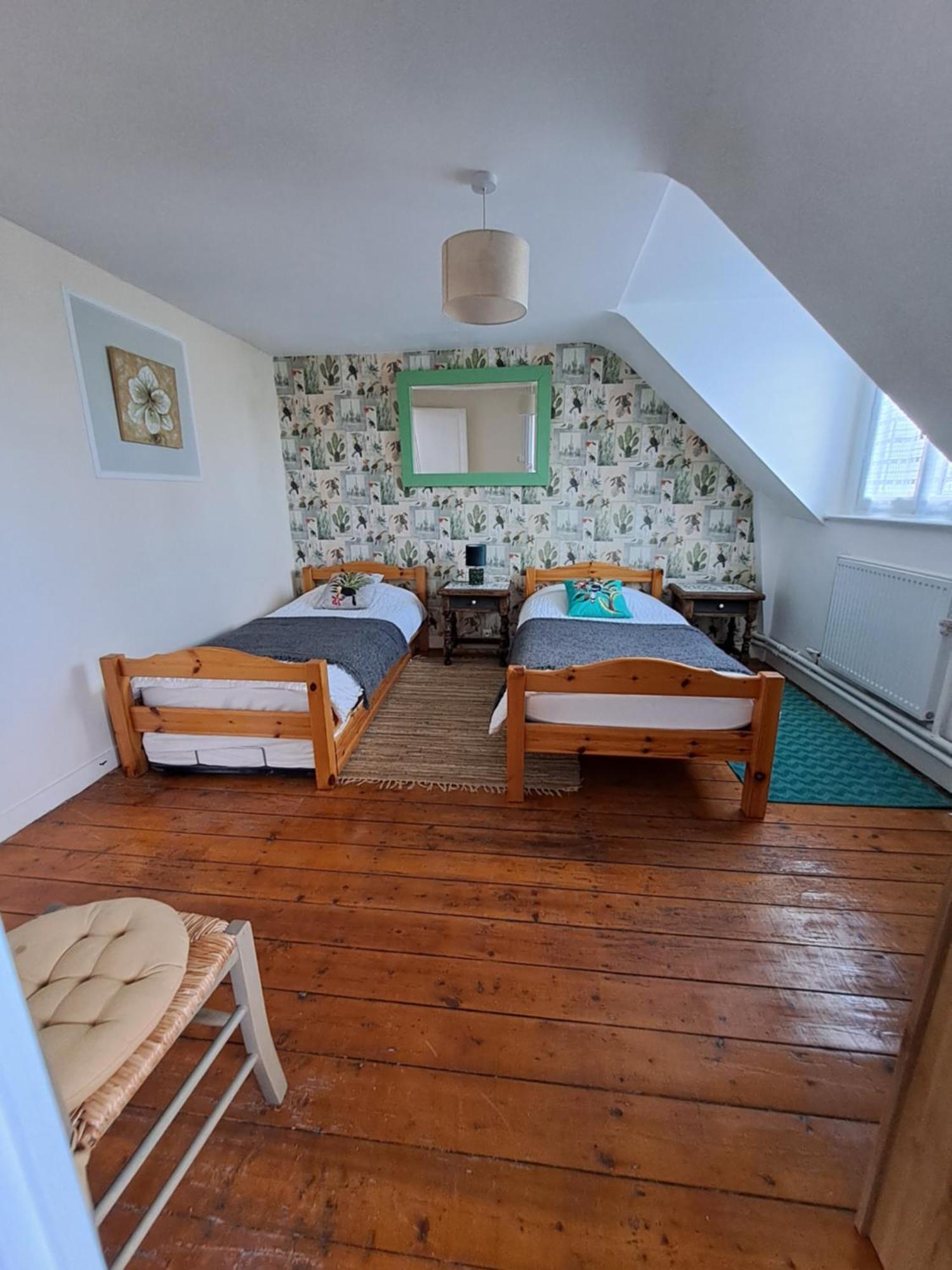 Chambres Dhotes Numero 1 Chateaulin Ngoại thất bức ảnh